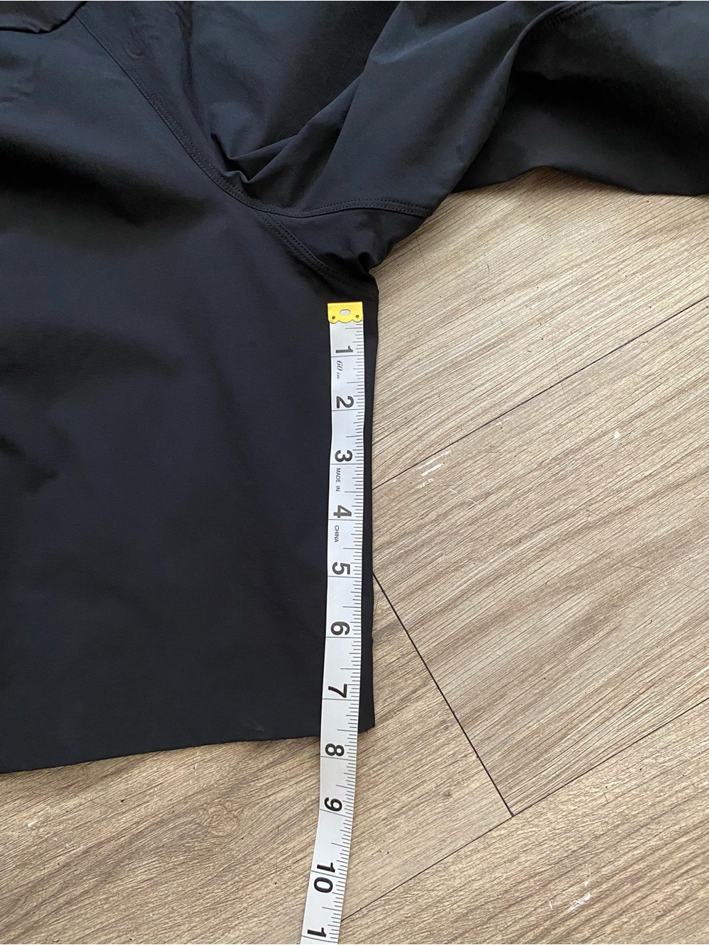 Arc'teryx Women's Sabria Black Hiking Athletic Shorts with Side Pockets - Picture 3 of 11